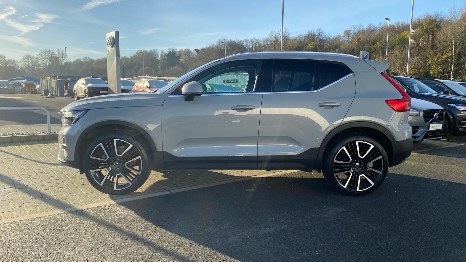 Used Volvo XC40 2024 for sale - 77255181: Photo 6