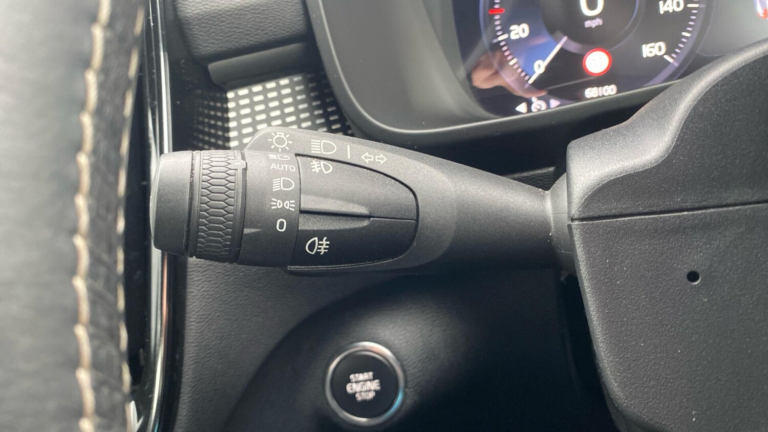 Used Volvo XC40 for sale - 78215154: Photo 19