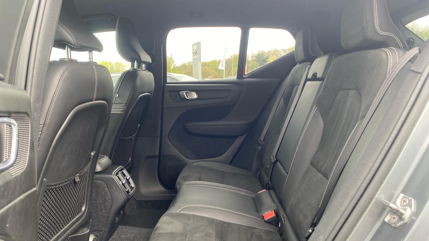 Used Volvo XC40 for sale - 78215154: Photo 28