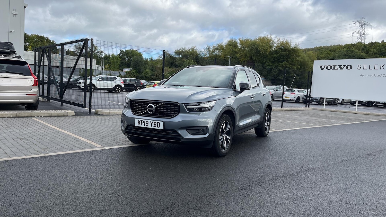 Used Volvo XC40 for sale - 78215154: Photo 9