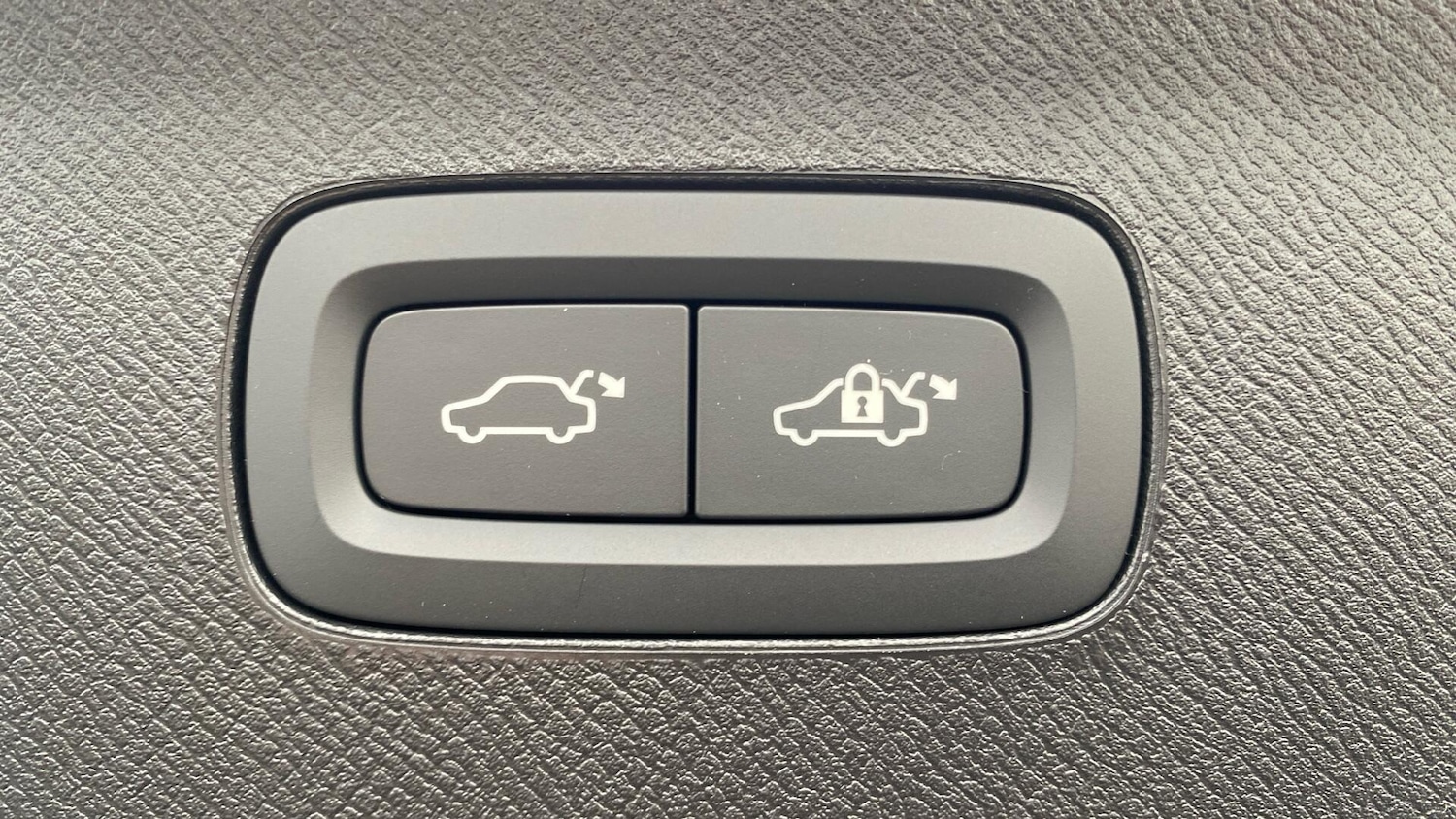 Used Volvo XC90 2026 for sale - 77538155: Photo 18