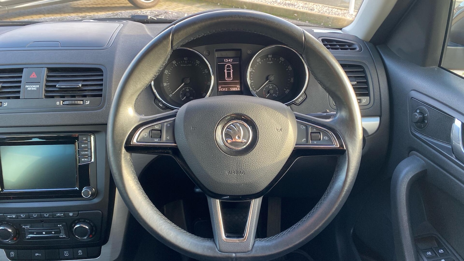 Used Skoda Yeti 2016 for sale - 76801836: Photo 10