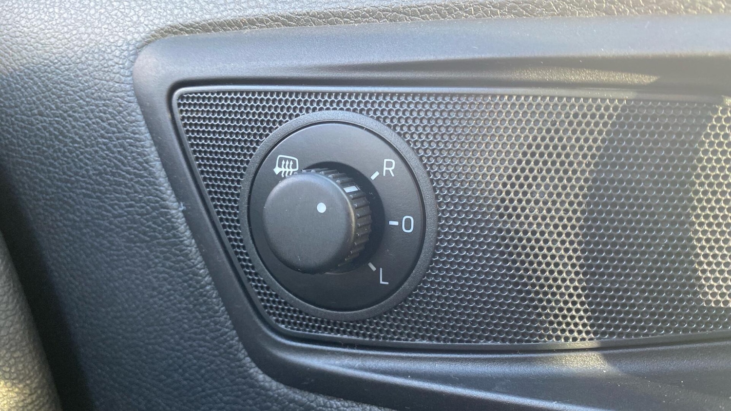 Used Skoda Yeti 2016 for sale - 76801836: Photo 29