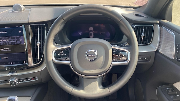 Used Volvo XC60 2023 for sale - 75493756: Photo 10