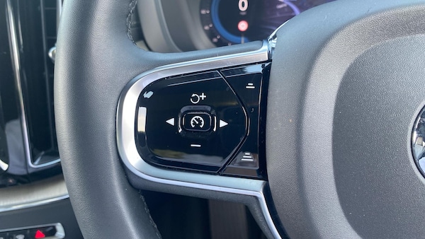 Used Volvo XC60 2023 for sale - 75493756: Photo 19