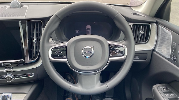 Used Volvo XC60 2024 for sale - 75608954: Photo 10