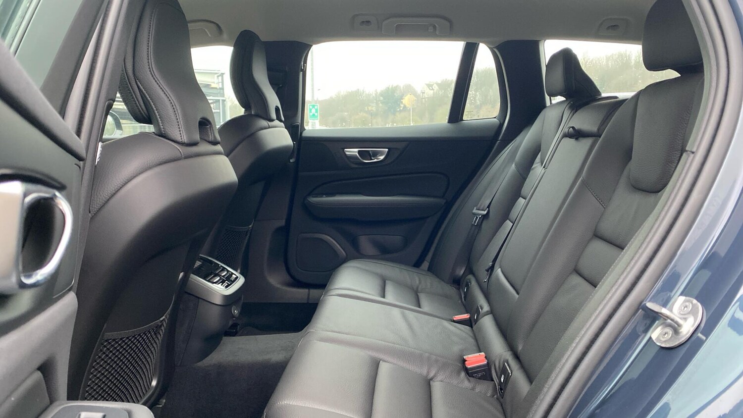 Used Volvo V60 2025 for sale - 77425180: Photo 14