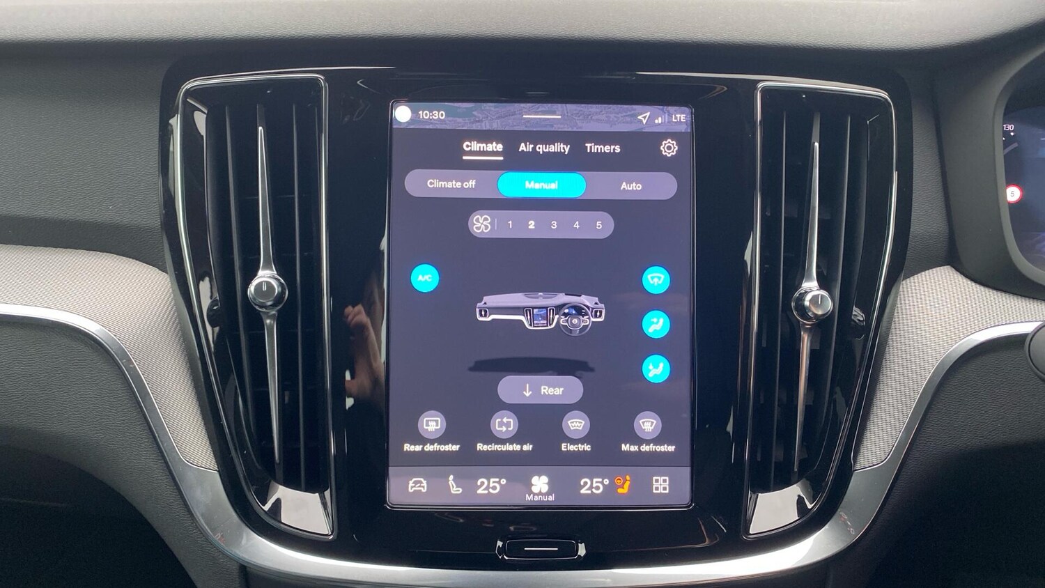 Used Volvo V60 2025 for sale - 77425180: Photo 28