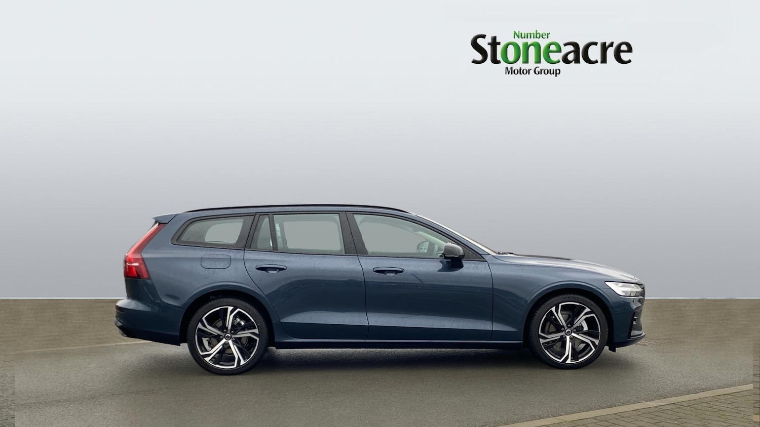 Used Volvo V60 2025 for sale - 77425180: Photo 8