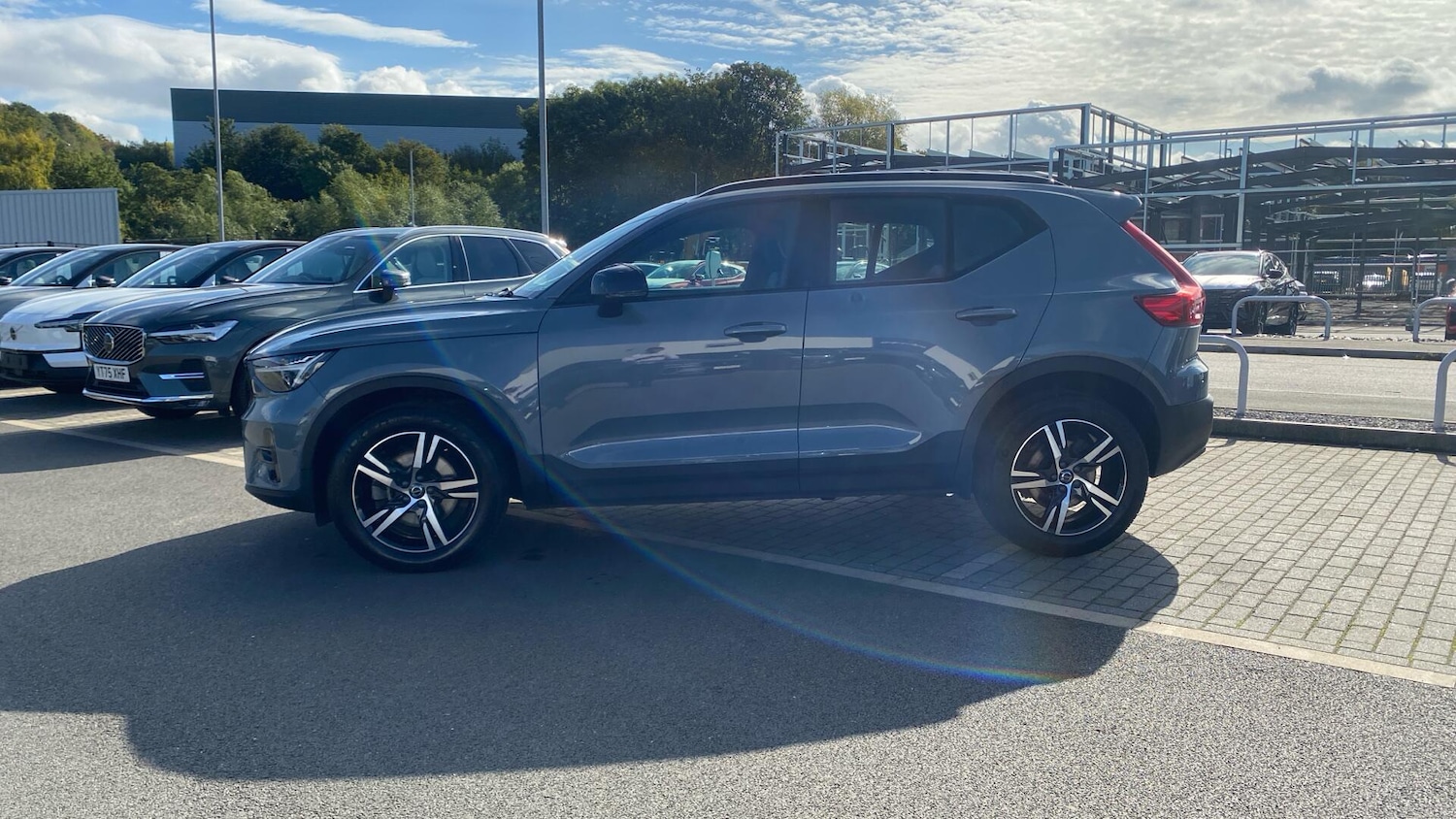 Used Volvo XC40 2023 for sale - 76137639: Photo 37