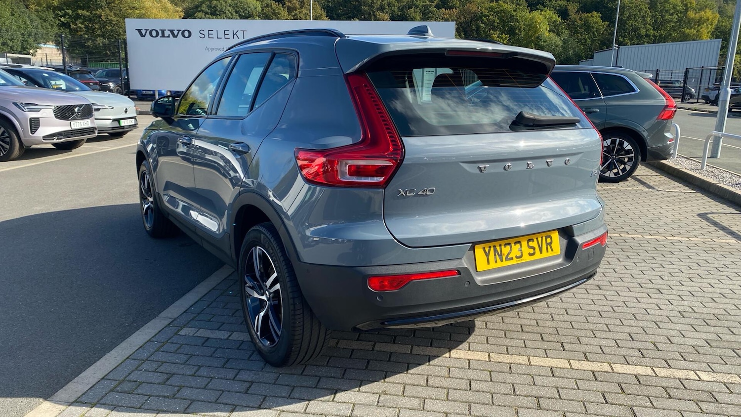 Used Volvo XC40 2023 for sale - 76137639: Photo 38
