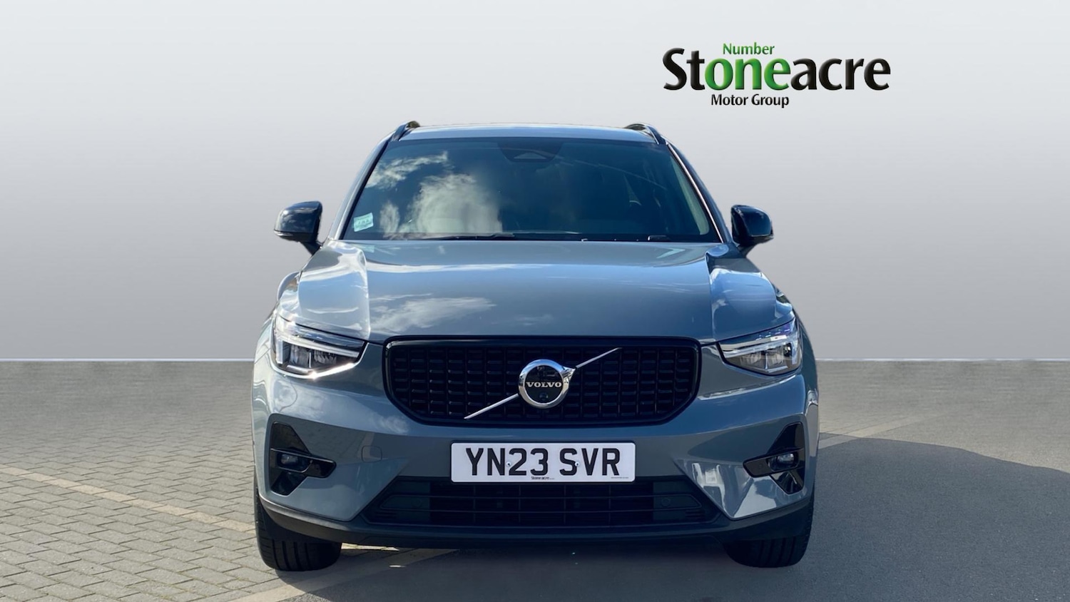 Used Volvo XC40 2023 for sale - 76137639: Photo 8