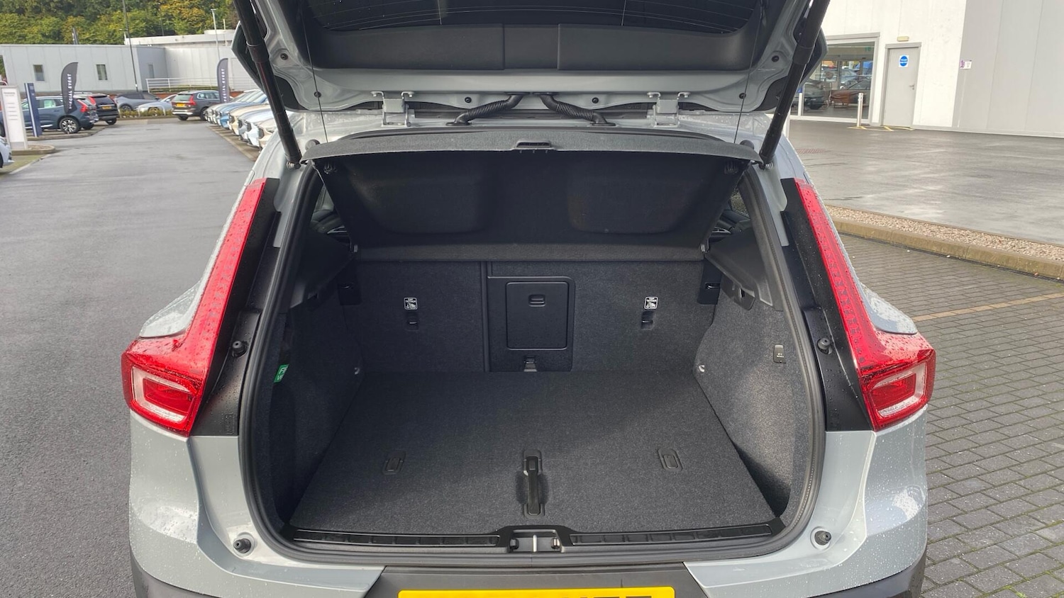 Used Volvo XC40 2024 for sale - 76327102: Photo 14