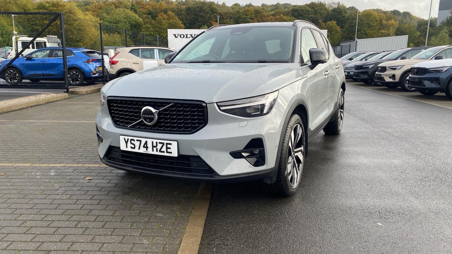 Used Volvo XC40 2024 for sale - 76327102: Photo 37