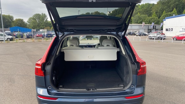 Used Volvo XC60 2024 for sale - 75552539: Photo 13