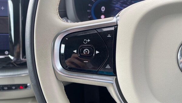 Used Volvo XC60 2024 for sale - 75552539: Photo 19