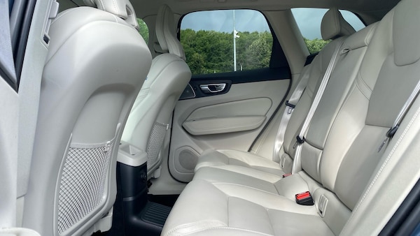 Used Volvo XC60 2024 for sale - 75552539: Photo 30