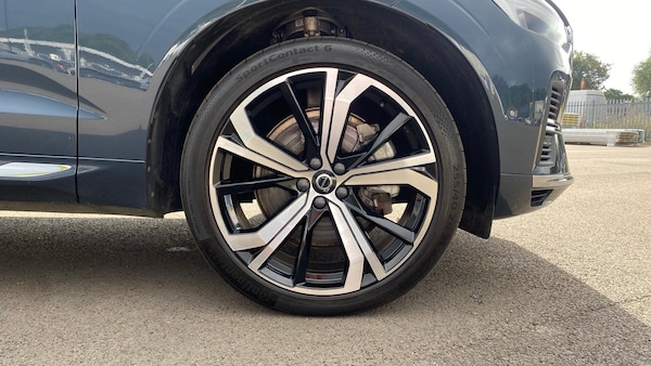 Used Volvo XC60 2024 for sale - 75552539: Photo 9