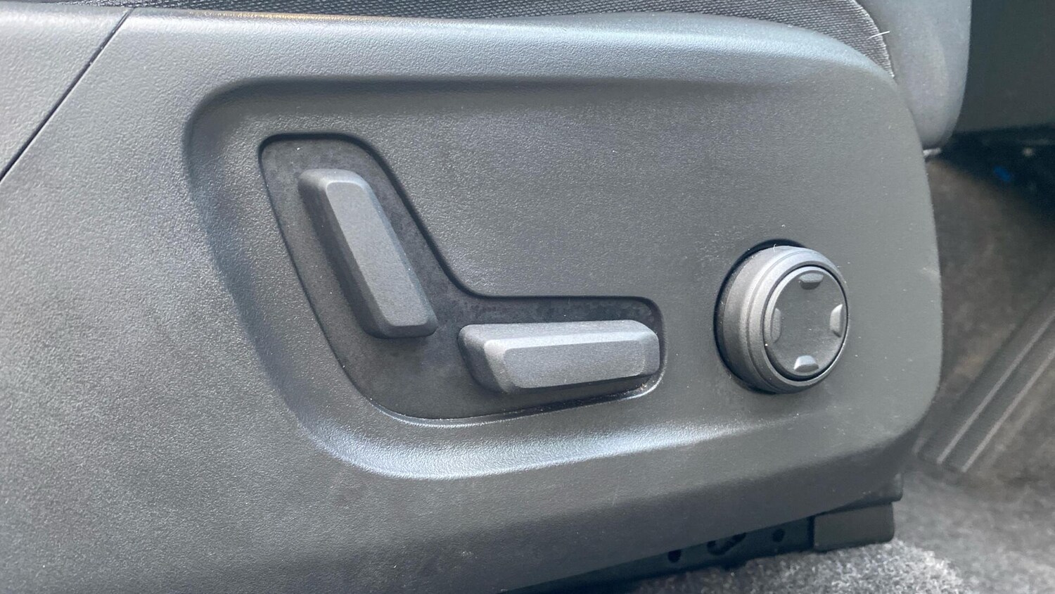 Used Volvo XC40 for sale - 77753352: Photo 21