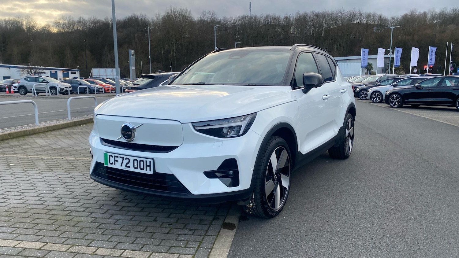 Used Volvo XC40 for sale - 77753352: Photo 4