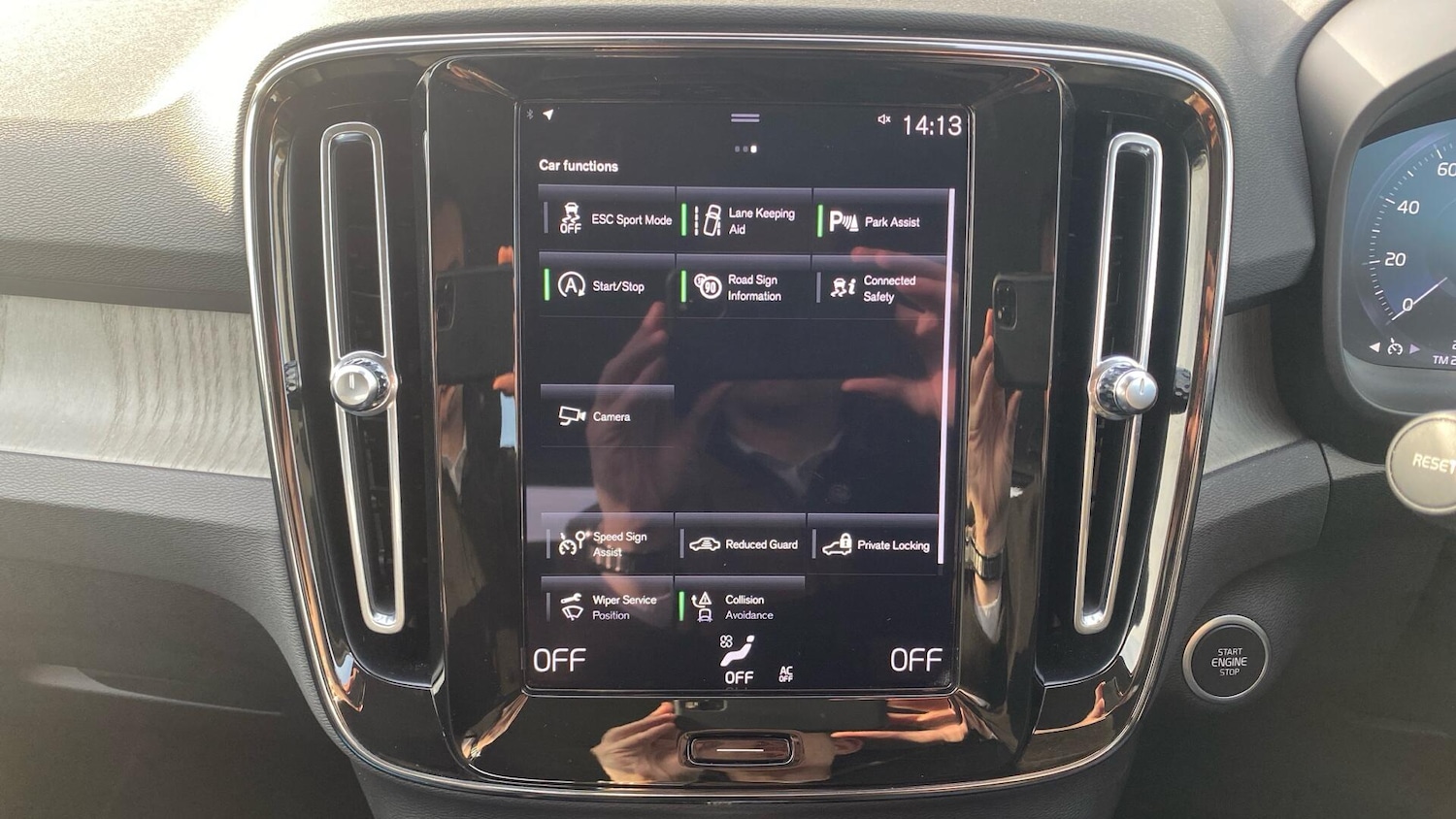 Used Volvo XC40 2022 for sale - 76424638: Photo 16