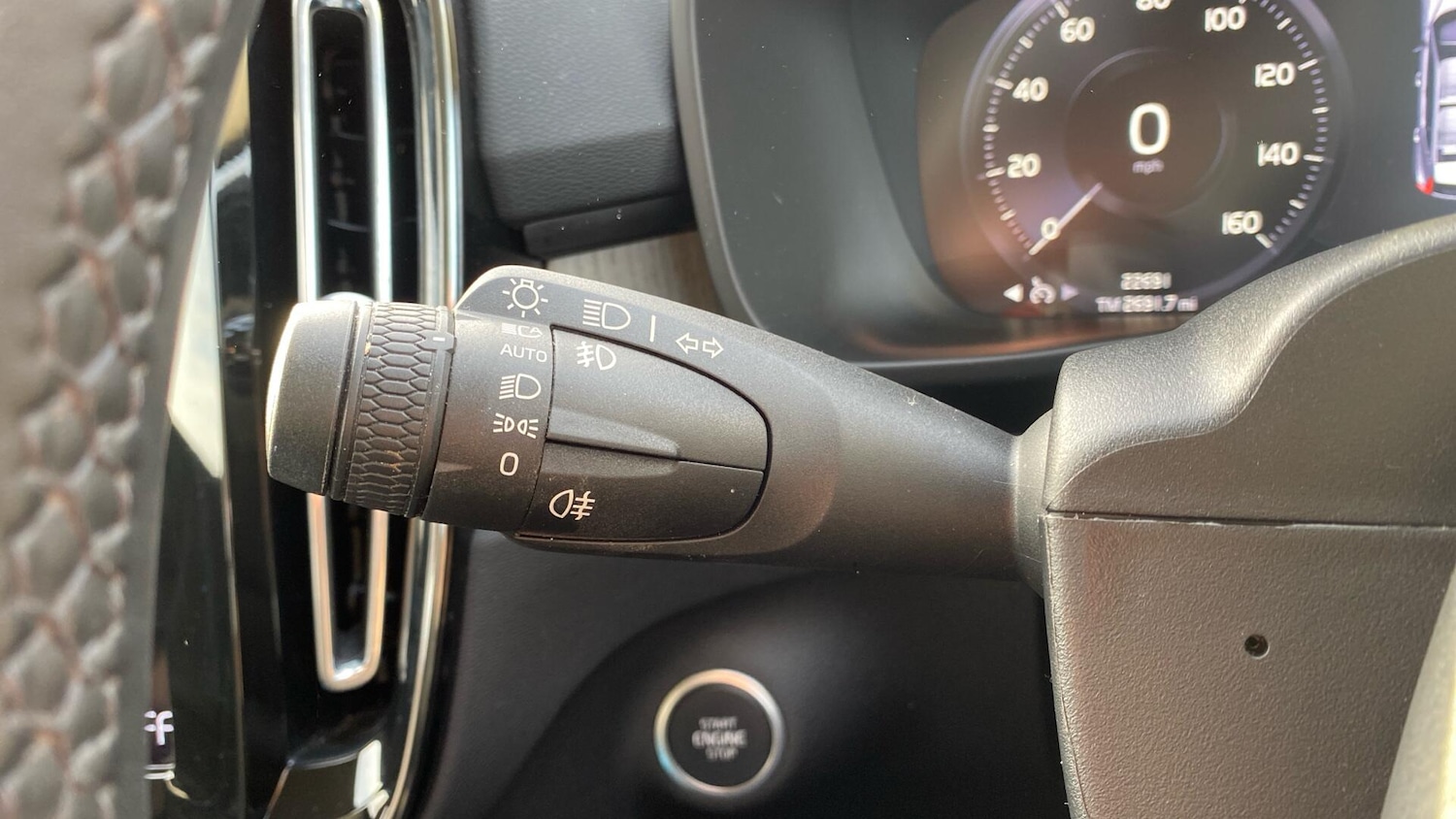 Used Volvo XC40 2022 for sale - 76424638: Photo 21