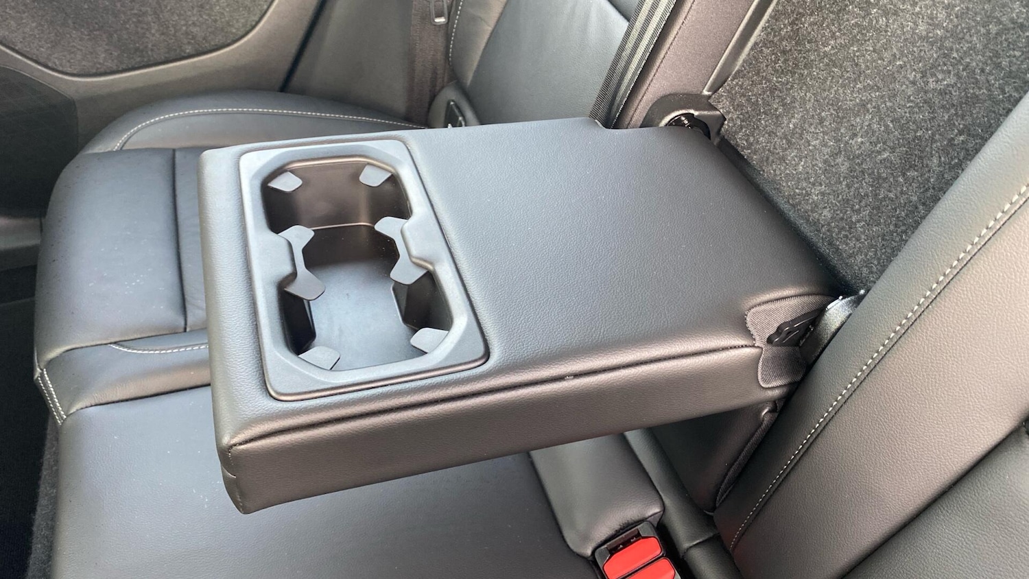 Used Volvo XC40 2022 for sale - 76424638: Photo 33