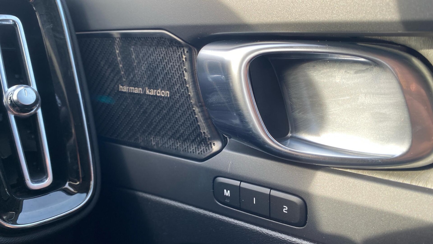 Used Volvo XC40 2022 for sale - 76424638: Photo 39