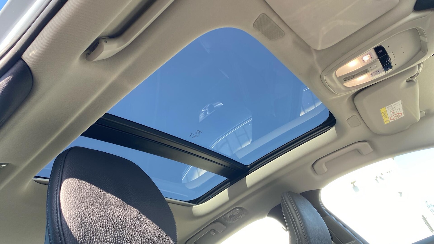 Used Volvo S60 2023 for sale - 77940359: Photo 37