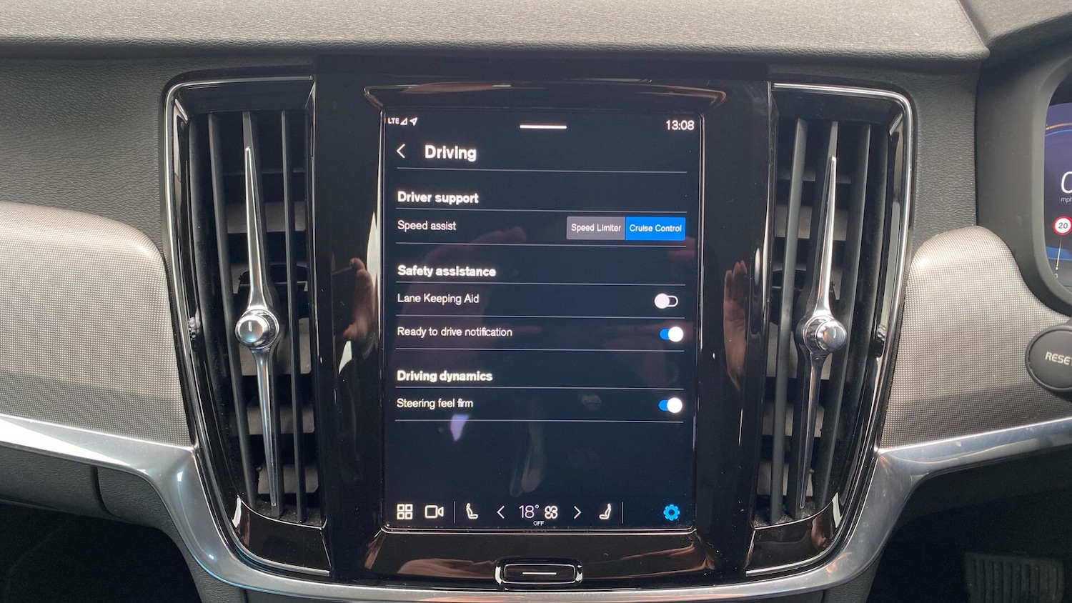 Used Volvo V90 2022 for sale - 76349896: Photo 16