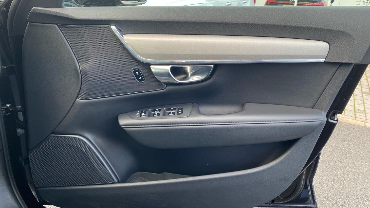 Used Volvo V90 2022 for sale - 76349896: Photo 30