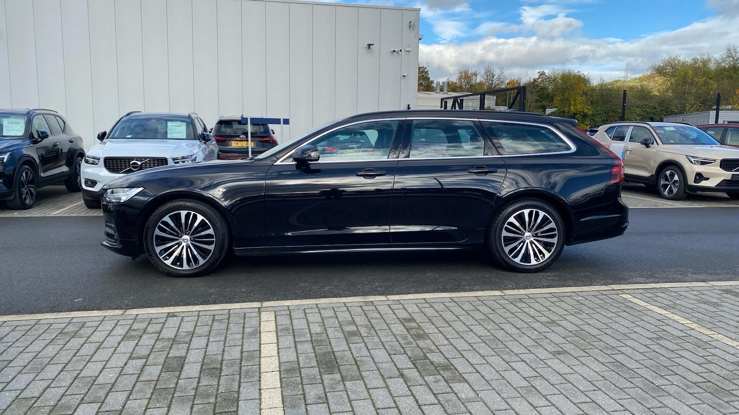Used Volvo V90 2022 for sale - 76349896: Photo 35