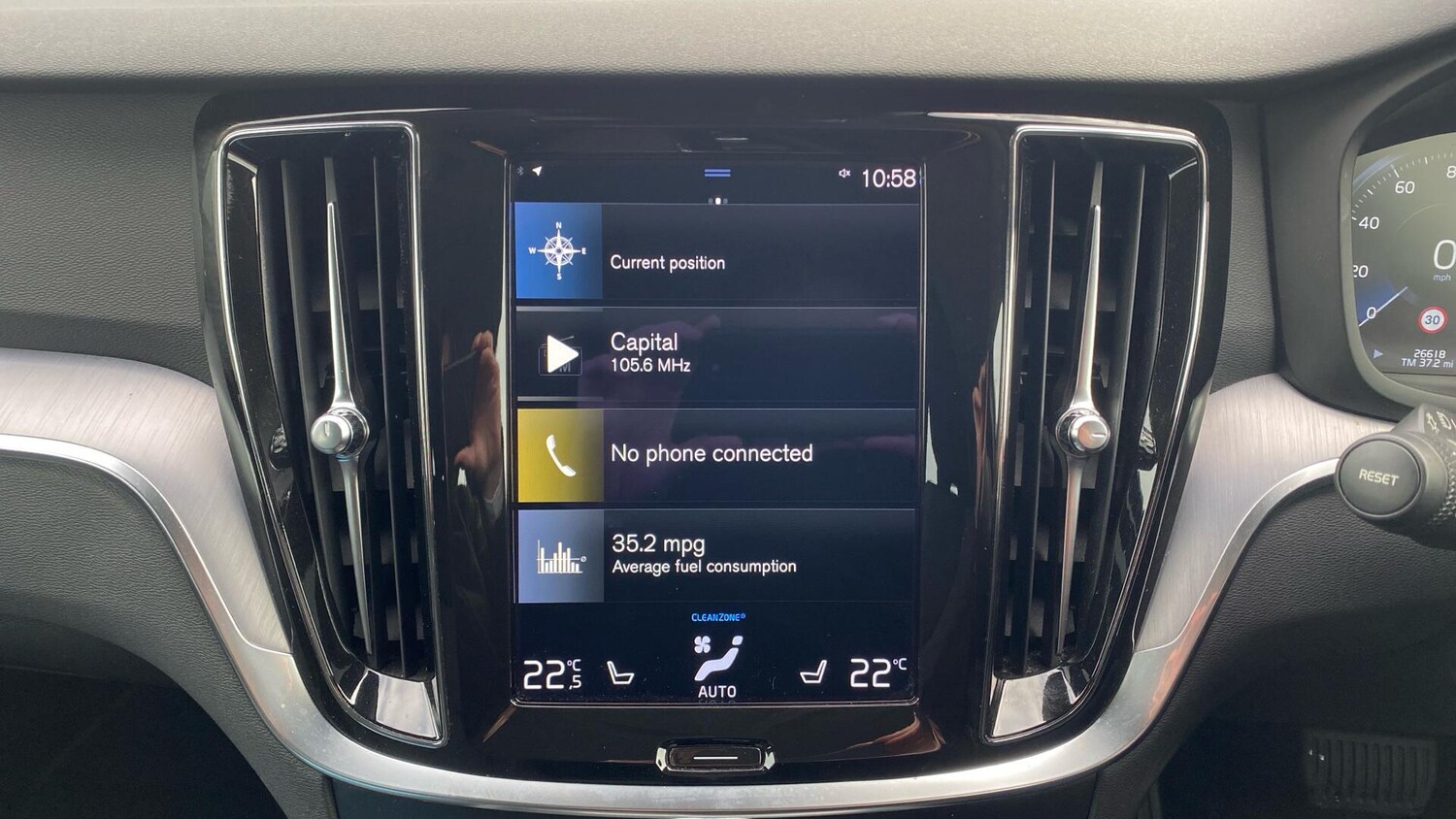 Used Volvo V60 2022 for sale - 76370987: Photo 13