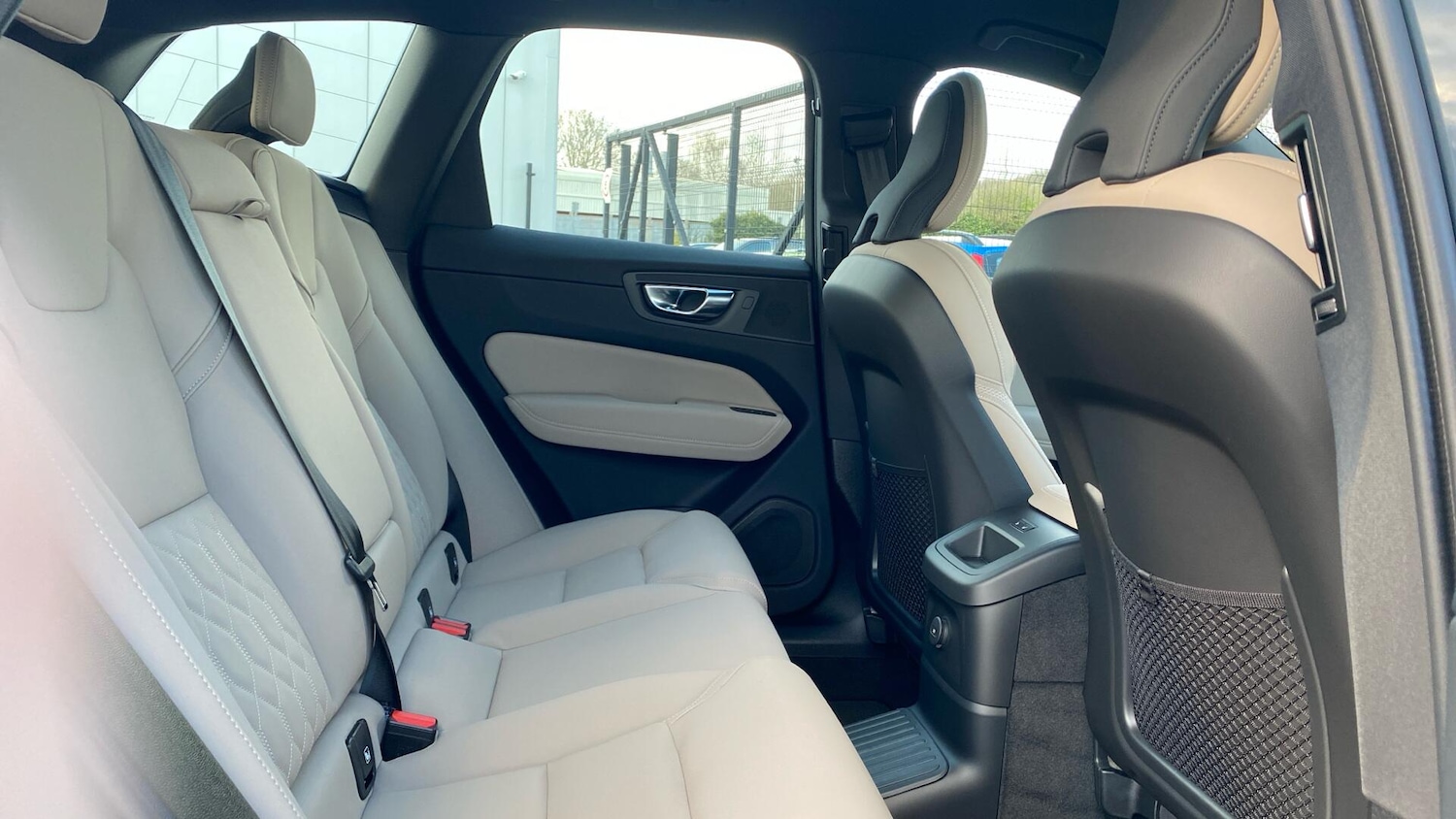 Used Volvo XC60 2026 for sale - 78058540: Photo 14