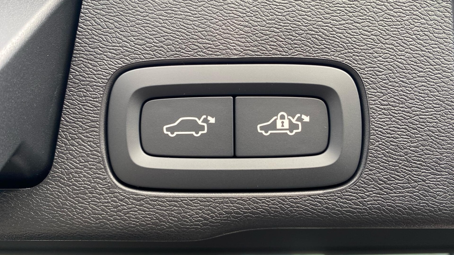 Used Volvo XC60 2026 for sale - 78058540: Photo 16