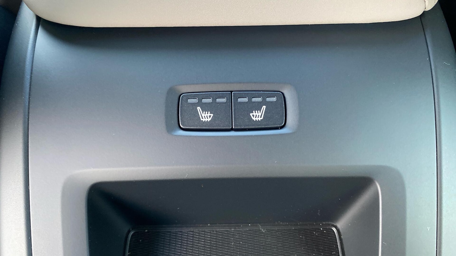 Used Volvo XC60 2026 for sale - 78058540: Photo 17