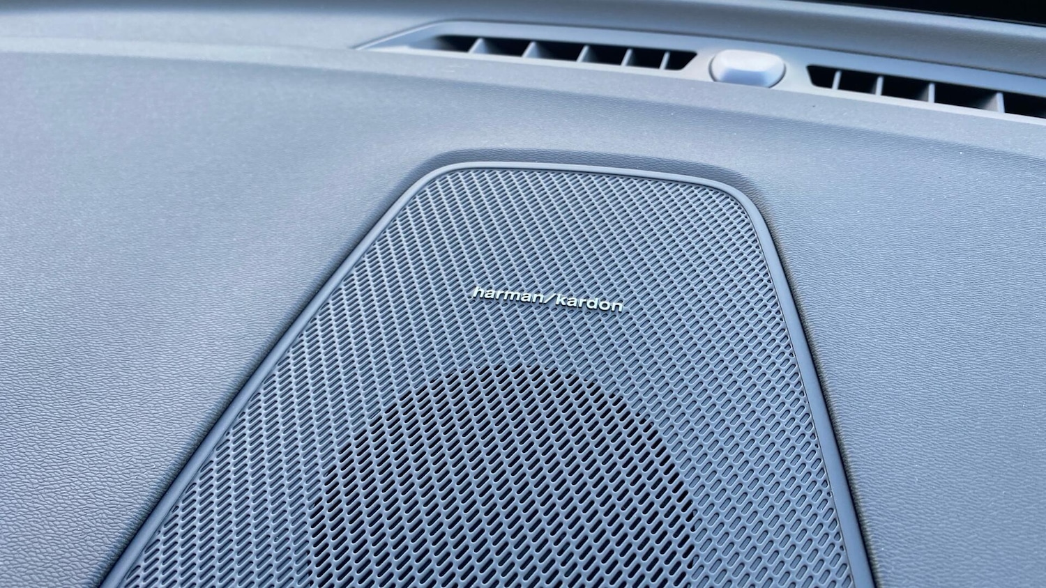 Used Volvo XC60 2026 for sale - 78058540: Photo 35