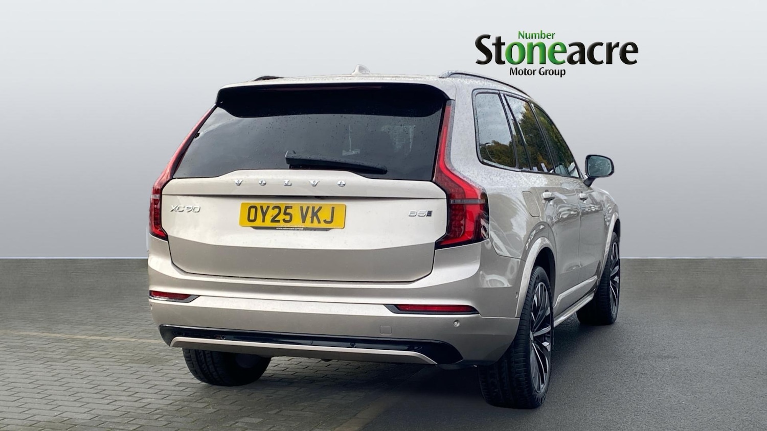 Used Volvo XC90 2025 for sale - 76371480: Photo 2
