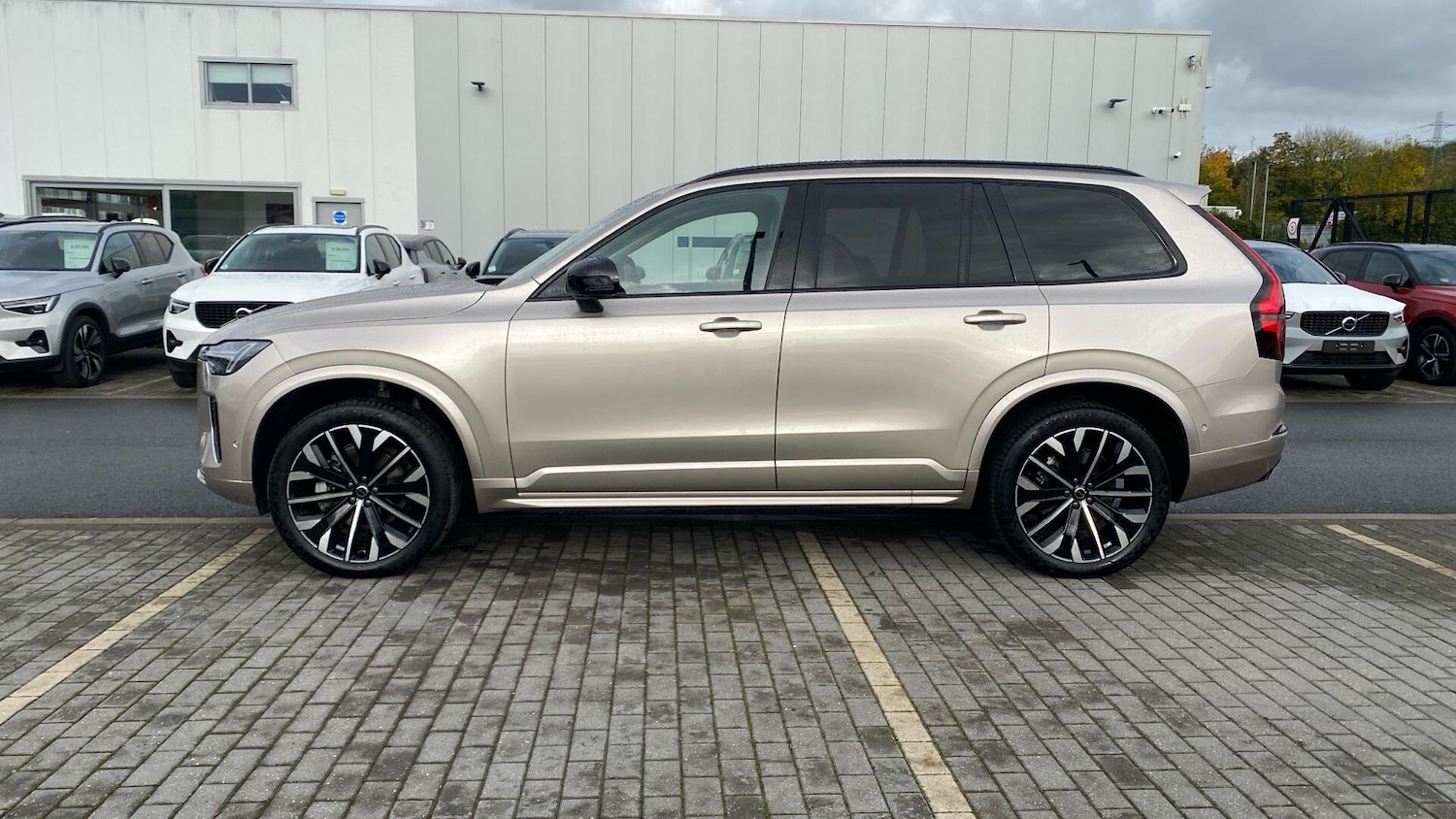 Used Volvo XC90 2025 for sale - 76371480: Photo 37