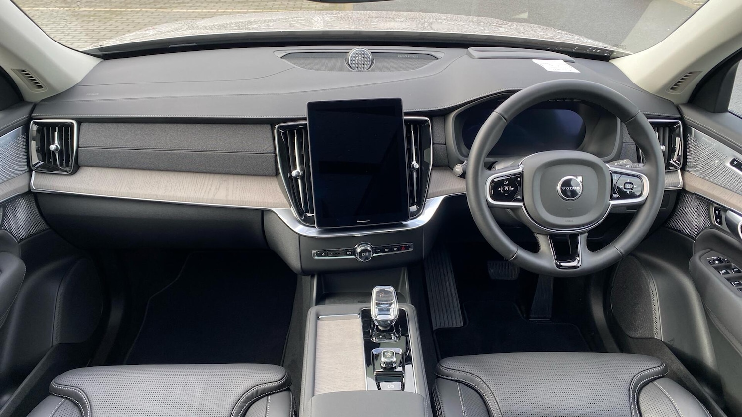Used Volvo XC90 2025 for sale - 76371480: Photo 5