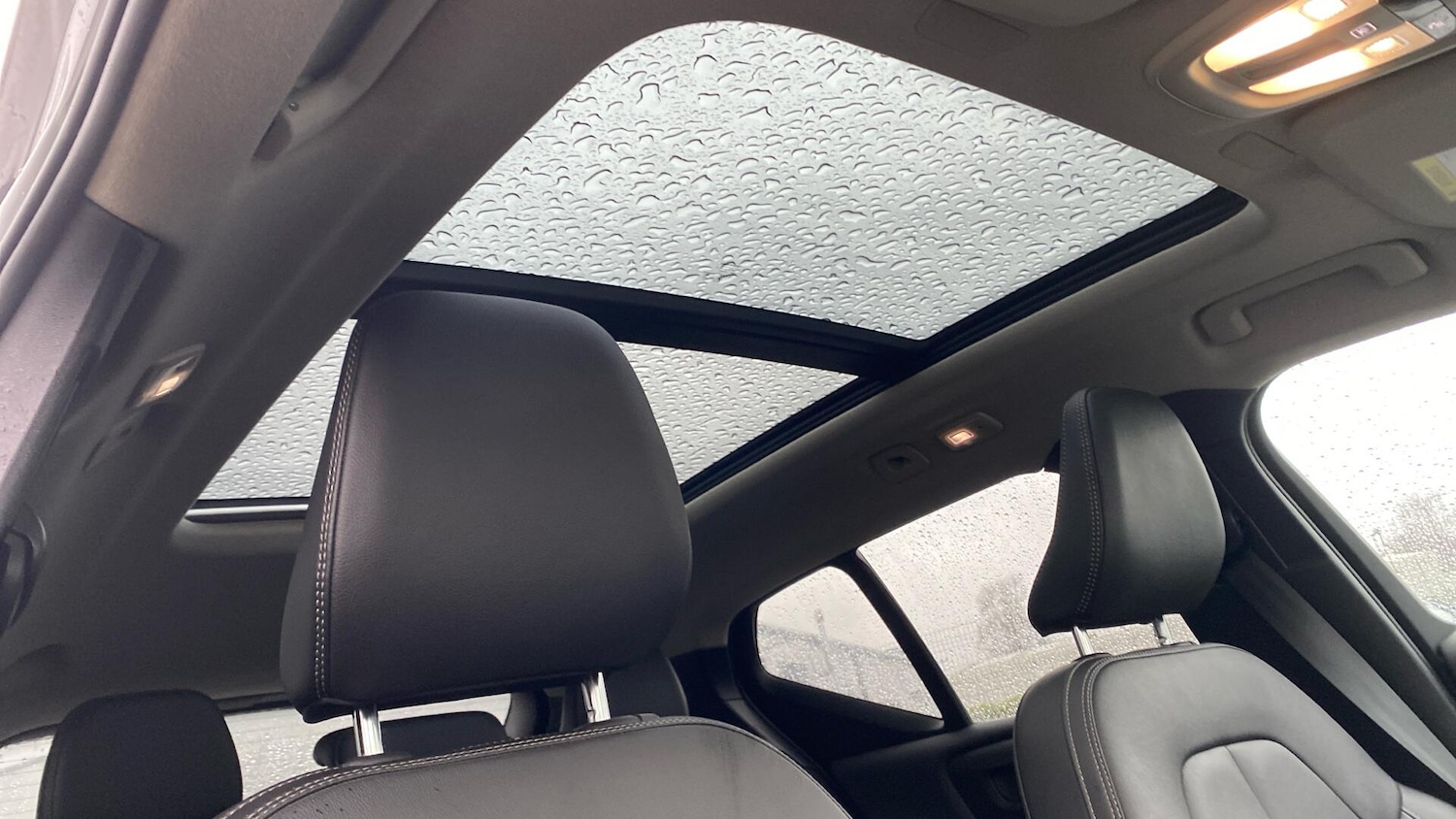 Used Volvo XC40 2024 for sale - 76855861: Photo 14