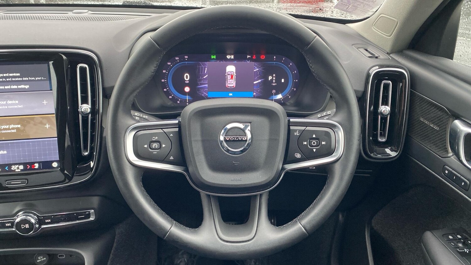 Used Volvo XC40 2024 for sale - 76855861: Photo 37