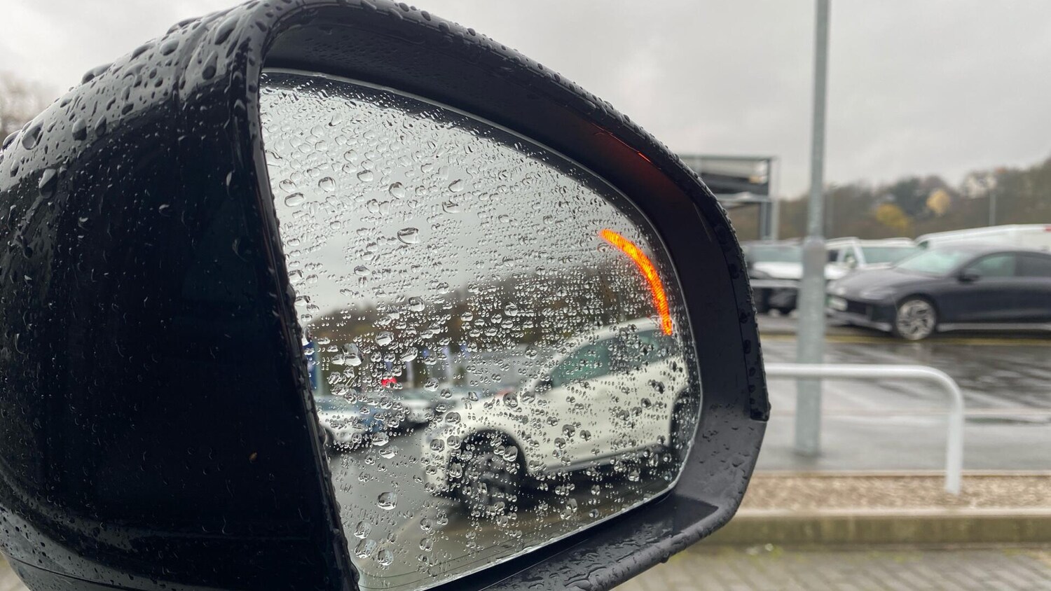 Used Volvo XC40 2024 for sale - 76855861: Photo 40