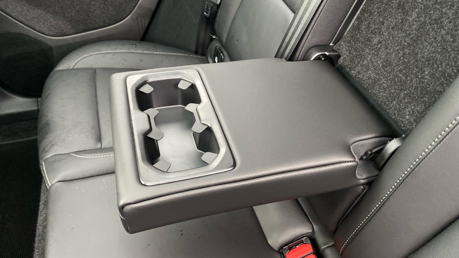 Used Volvo XC40 2024 for sale - 76855861: Photo 41