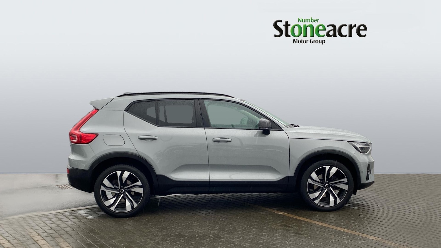 Used Volvo XC40 2024 for sale - 76855861: Photo 8