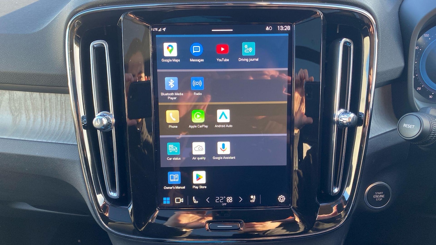 Used Volvo XC40 2025 for sale - 76657058: Photo 18