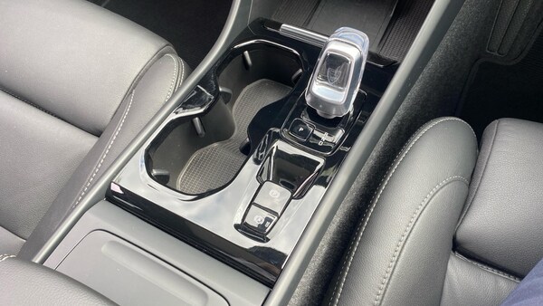 Used Volvo XC40 2024 for sale - 75269489: Photo 24