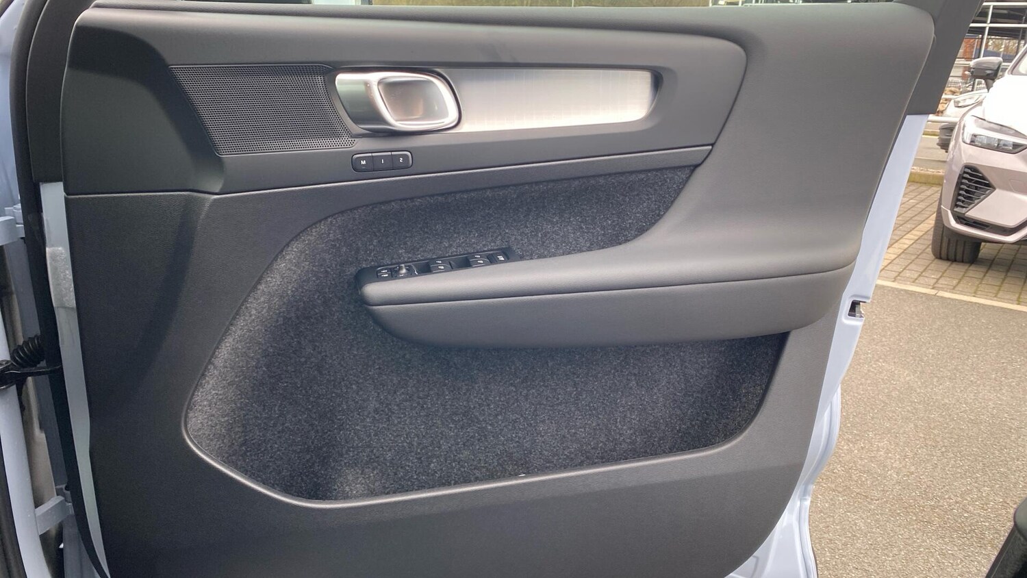 Used Volvo XC40 2026 for sale - 77898505: Photo 11