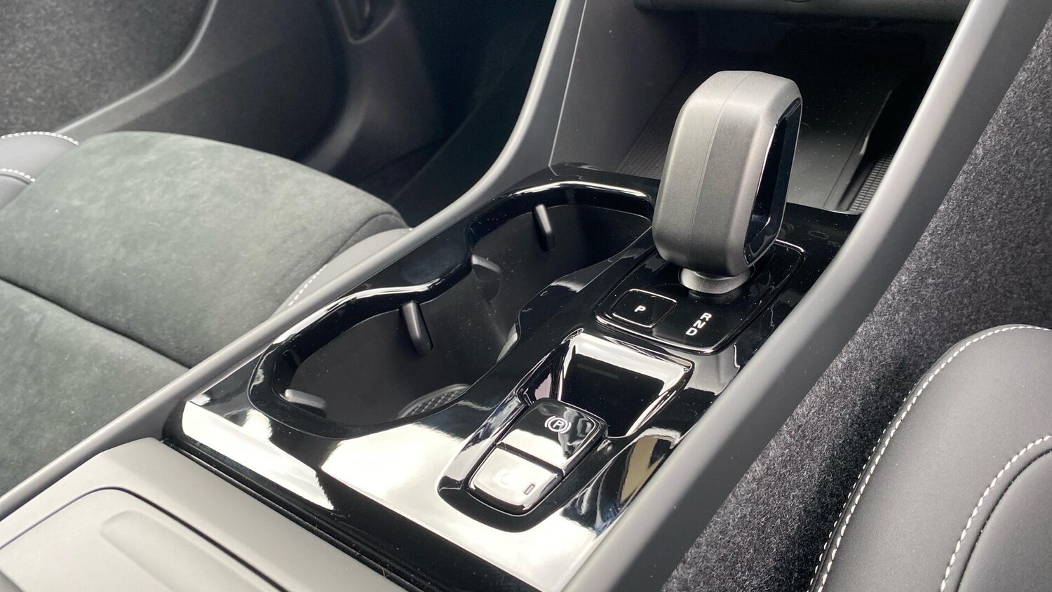 Used Volvo XC40 2026 for sale - 77898505: Photo 12