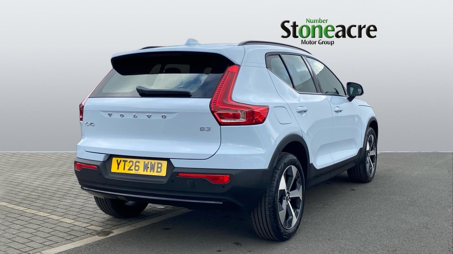 Used Volvo XC40 2026 for sale - 77898505: Photo 2